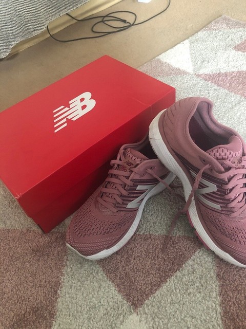 ladies trainers size 7